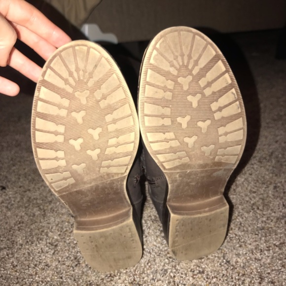 CUTE BOOTS - Picture 2 of 4